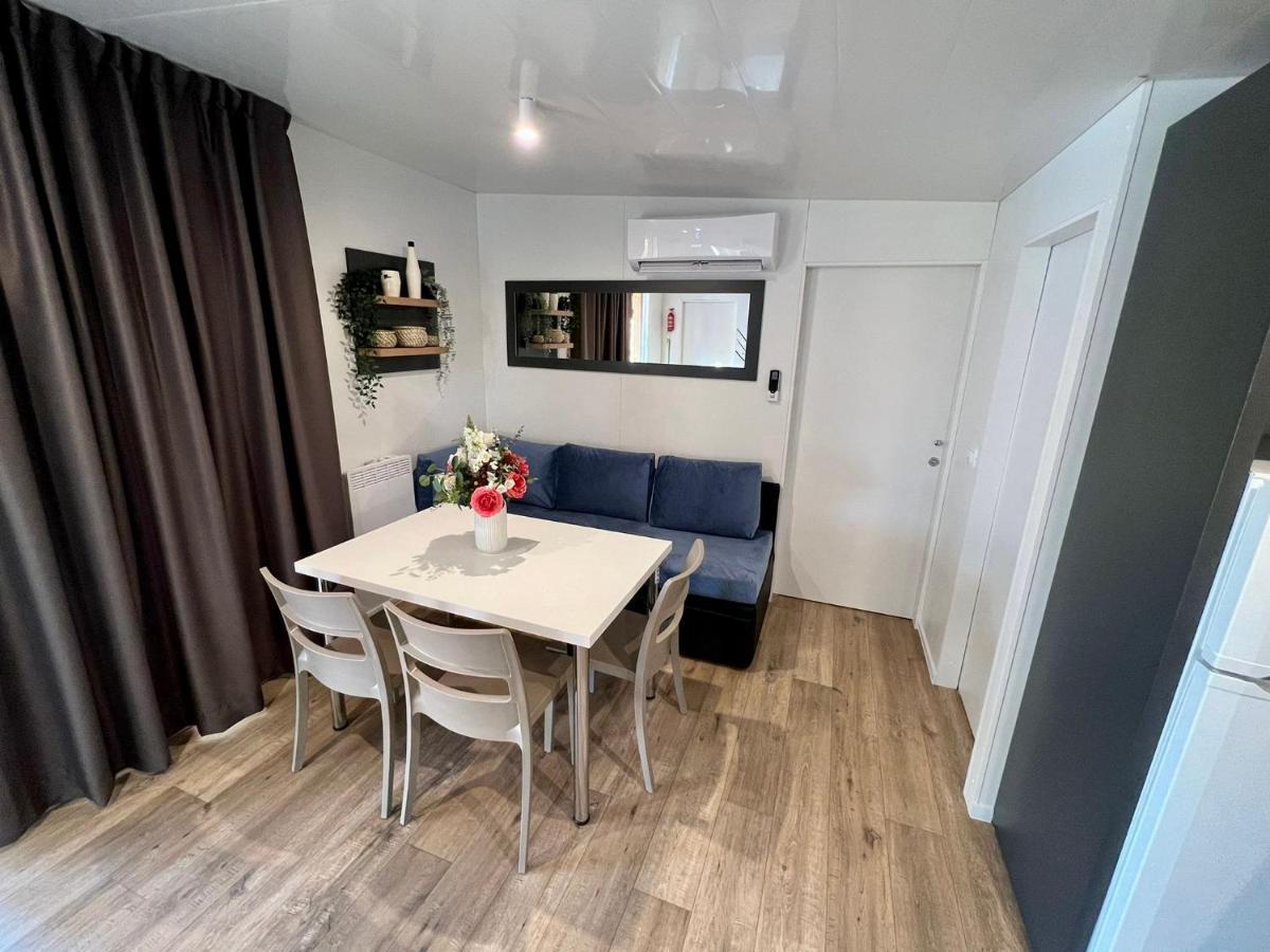 Villa Family Grand De Luxe Mobilhome Selce Eksteriør billede