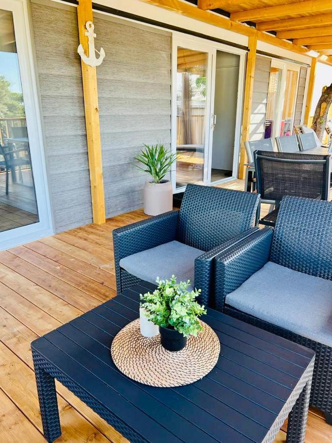Villa Family Grand De Luxe Mobilhome Selce Eksteriør billede